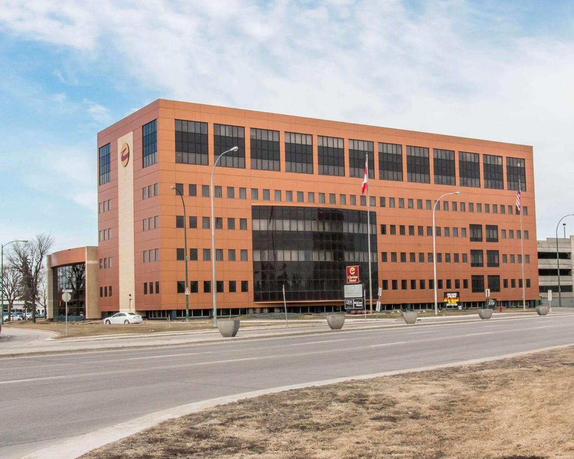 Clarion Hotel & Suites Winnipeg Exterior foto